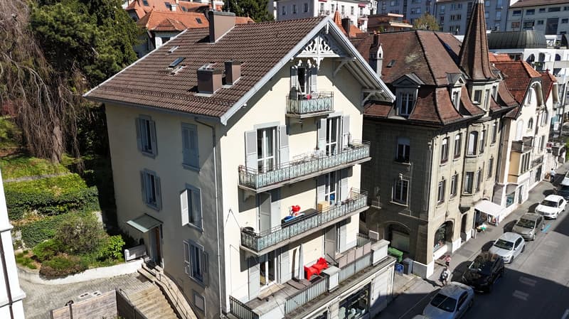 Rental building with 4 apartments and a commercial space in Lausanne (7)