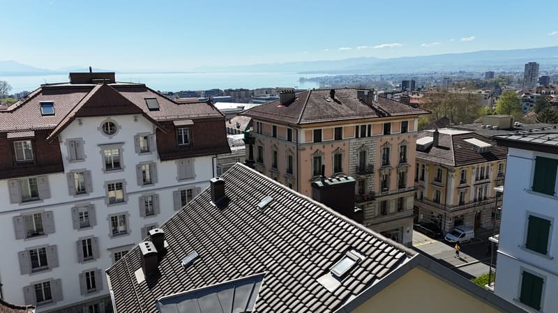 Rental building with 4 apartments and a commercial space in Lausanne (2)