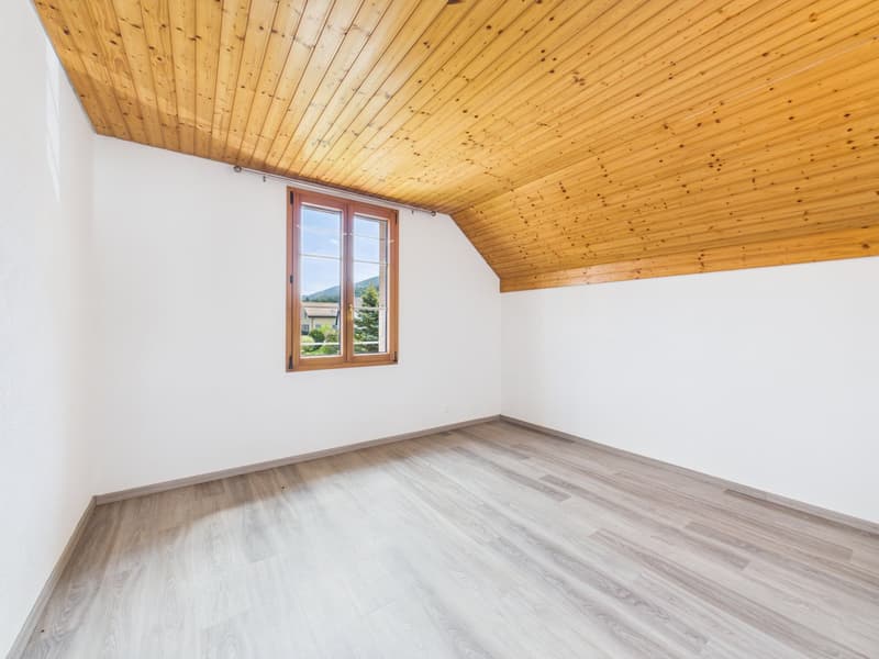 Incantevole casa individuale di 5 locali a Vallorbe (8)