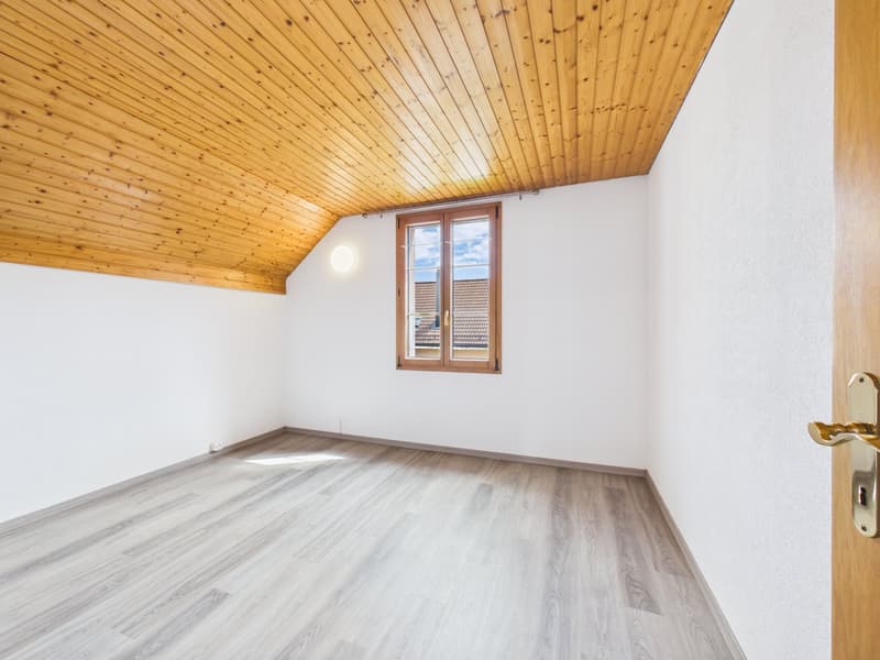 Incantevole casa individuale di 5 locali a Vallorbe (9)