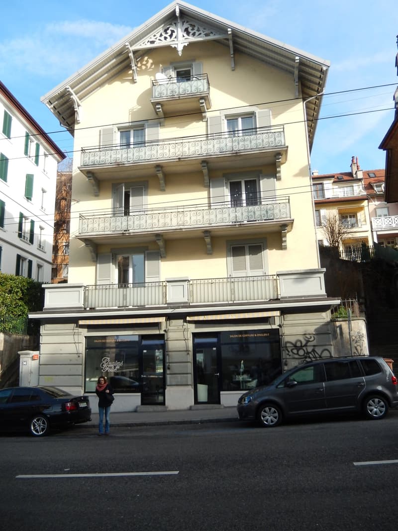 Appartamento di due e mezzo locali con terrazza (1)