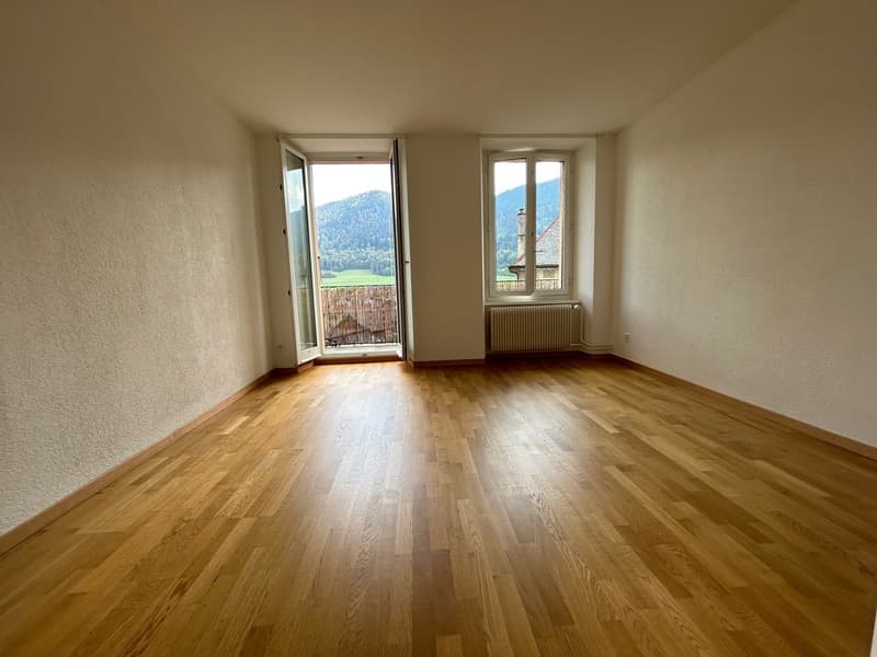 Vier-Zimmer-Wohnung im ersten Stock (5)