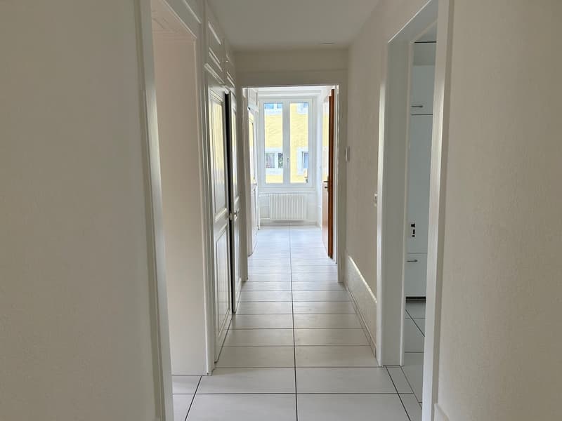 Vier-Zimmer-Wohnung im ersten Stock (11)