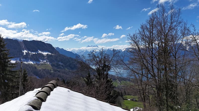 Charmant chalet avec vue, au cœur de la nature à Blonay (2)