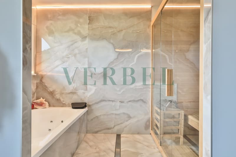 Casa familiare di lusso con SPA privato (8)