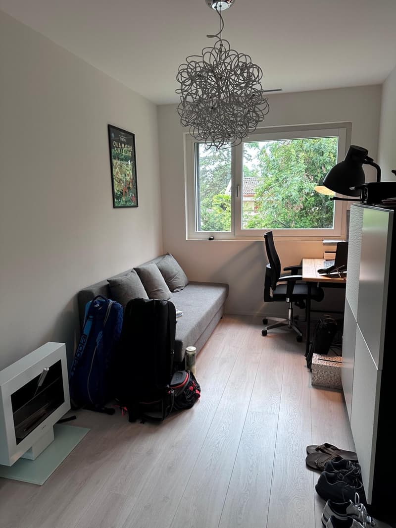 Vier-Zimmer-Wohnung mit großem Südbalkon in ruhiger Lage (10)