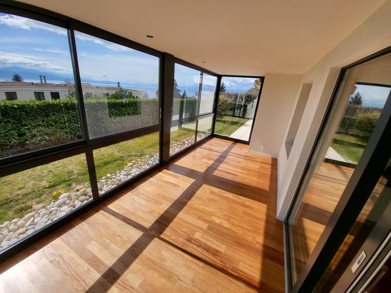 Splendido appartamento al piano terra con vista lago e montagna a Lutry (4)