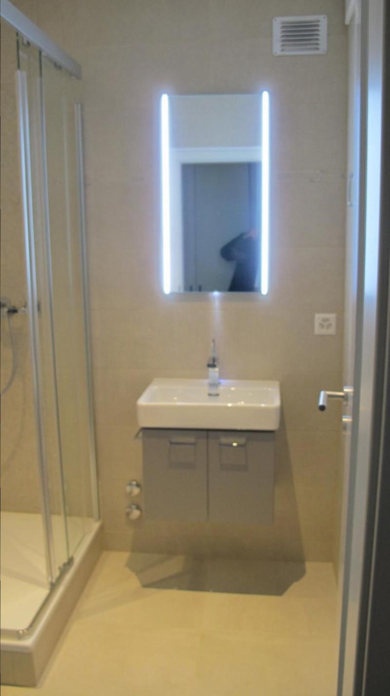 Bello studio arredato ristrutturato a Champel (8)