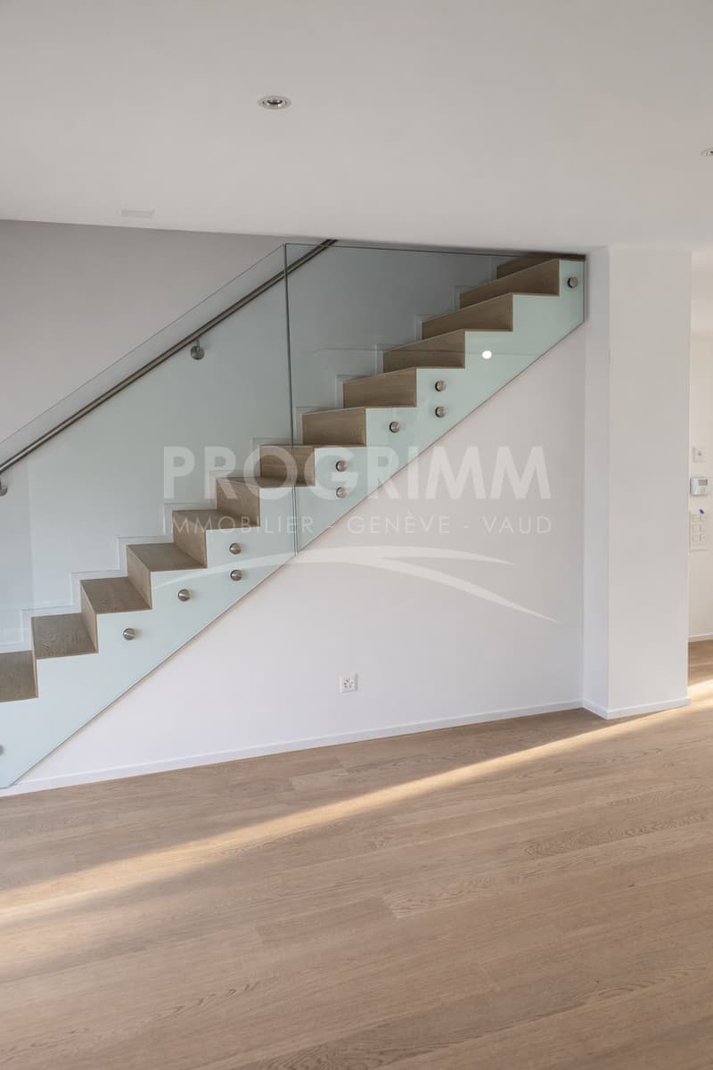 Exklusivität - Townhouse - Smarthill-Residenz - 3 Schlafzimmer - 2 überdachte Parkplätze (2)