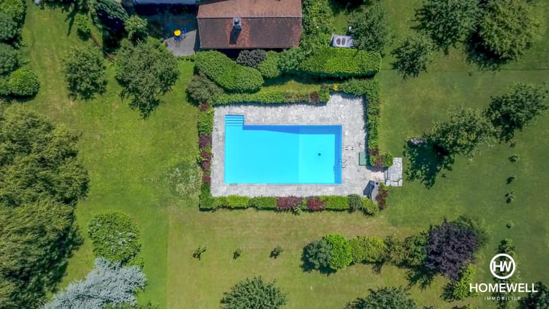 Magnifique villa à rénover dans un cadre buccolique, grand jardin et piscine ! (9)