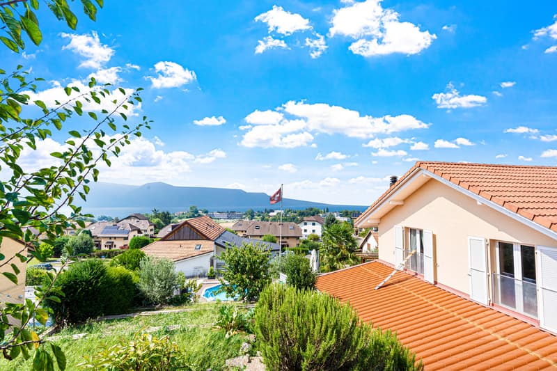Außergewöhnliches Haus mit Pool, Terrasse, Garten und Außenküche (13)