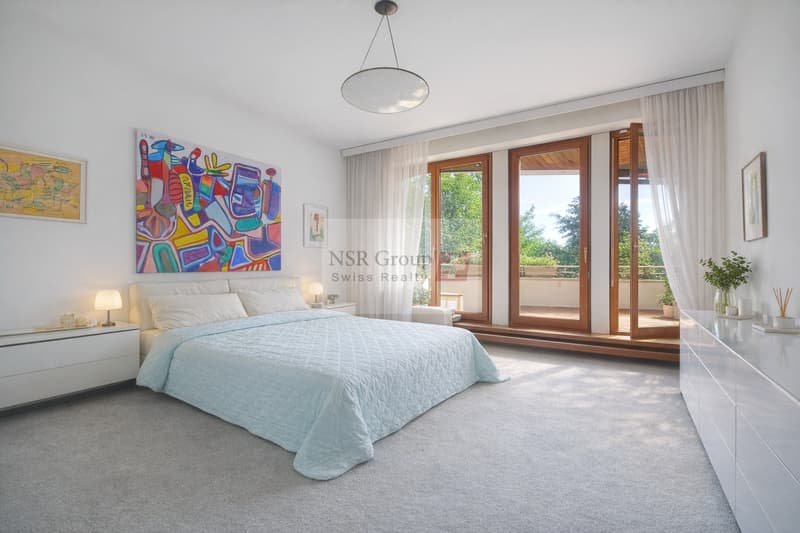 Apartment with spacious terrace, Park view and swimming pool - Sale by real estate company (2)