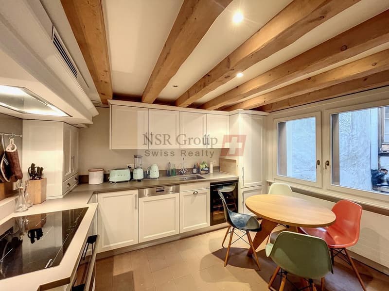 Ausgezeichnetes Duplex mit 5 Zimmern ? 152m² Charme und Licht (1)