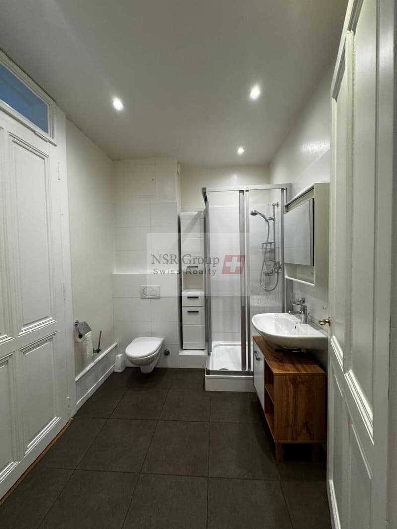 À LOUER ? SUPERBE APPARTEMENT DE 5 PIÈCES AU BOULEVARD HELVÉTIQUE (3)