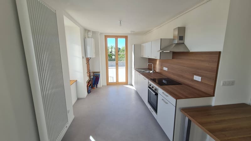 F4 Neu mit großer Terrasse (4)