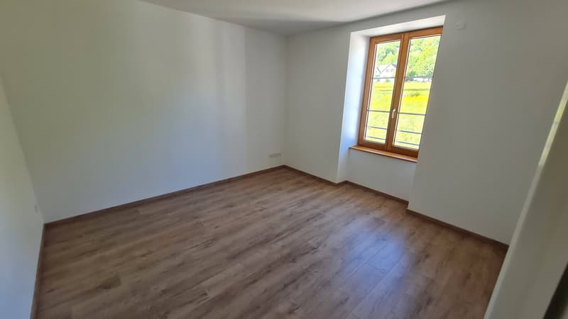 F4 Neu mit großer Terrasse (6)