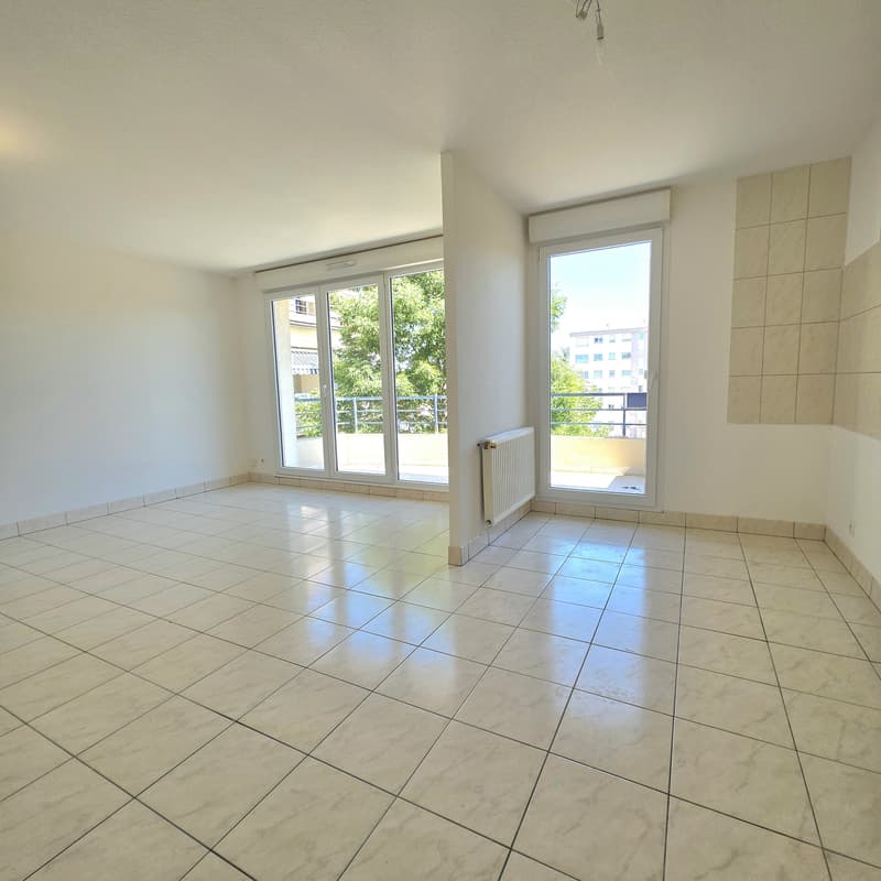 Drei-Zimmer-Wohnung von 66m² im dritten Stock (3)