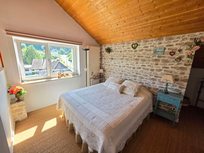 Maison au pied du château 5 pièces (12)