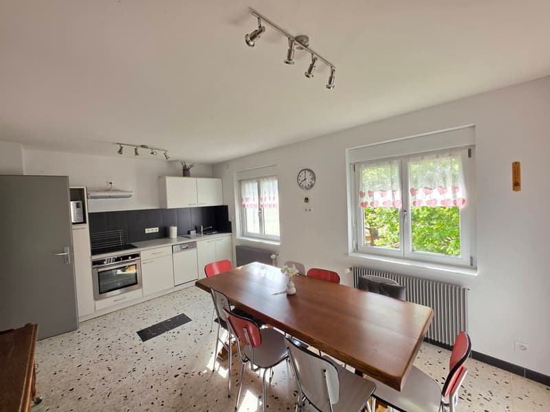 Maison bi-famille sur 8 ares (4)