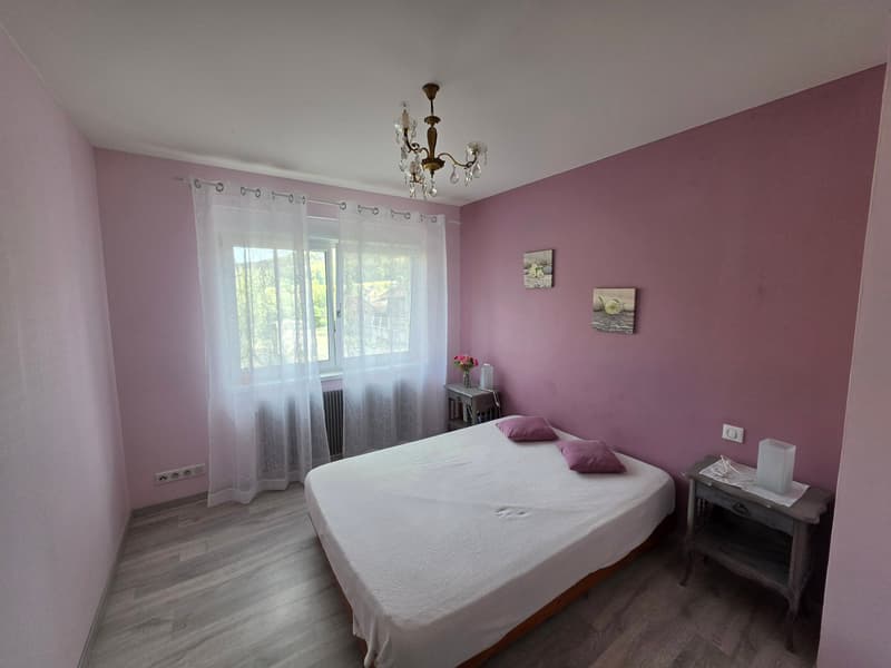 Maison bi-famille sur 8 ares (8)