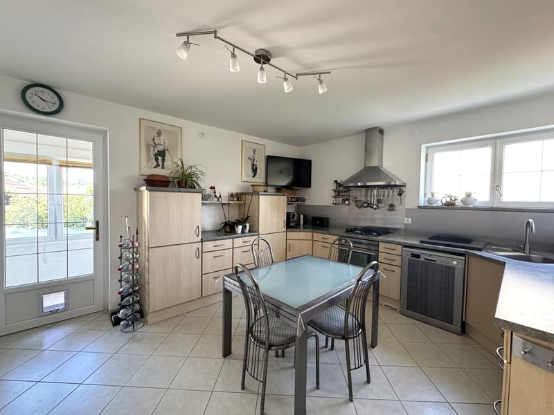 Maison individuelle proche frontière 4/5 pièces (4)