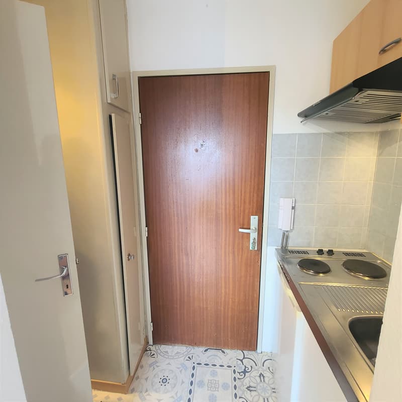 studio meublé de 20m² au 3ème étage (5)