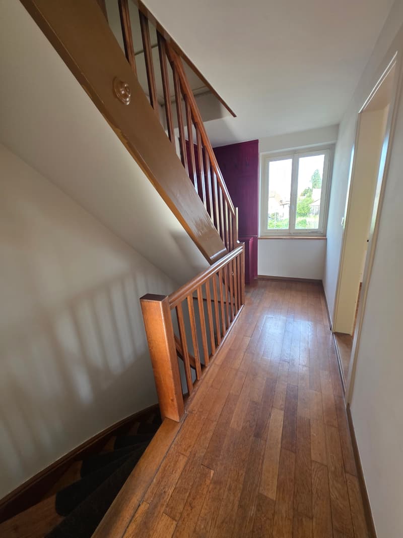 maison centre-village 135m² avec dépendance (7)