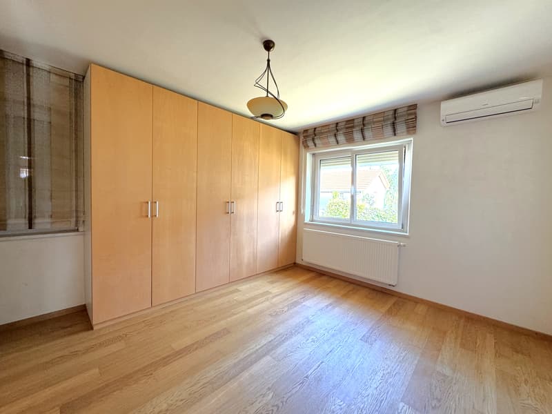 Plain pied surélevé de 115m² sur 7 ares (6)