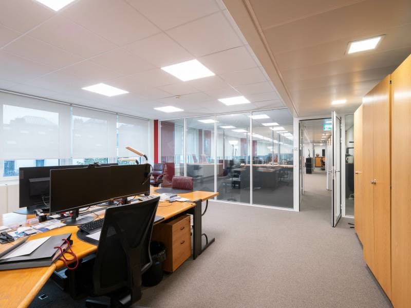Beautiful offices - Geneva (8)