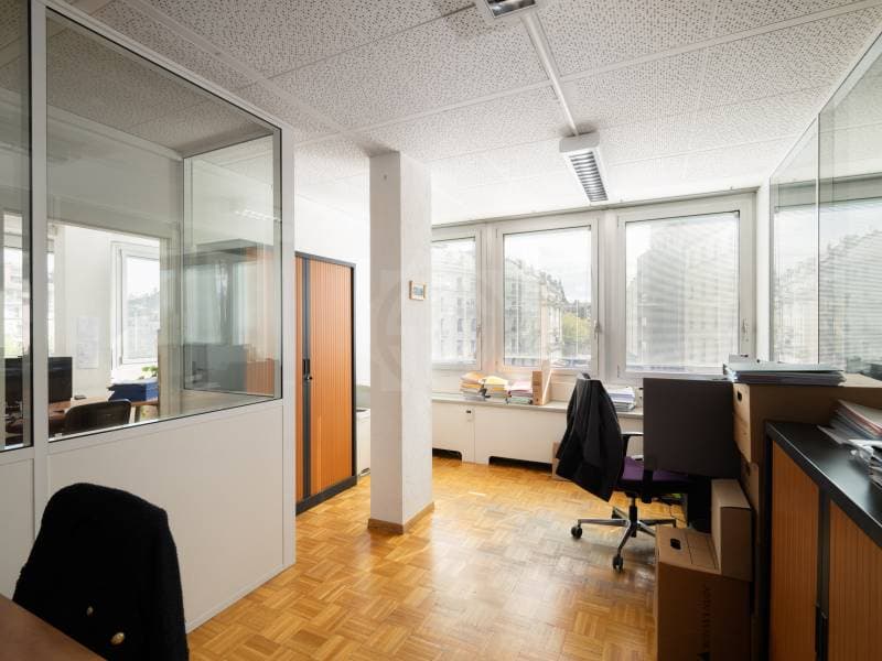 Chaleureux bureaux - Genève (9)
