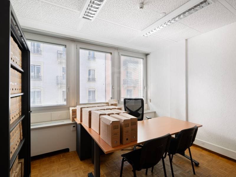 Chaleureux bureaux - Genève (10)