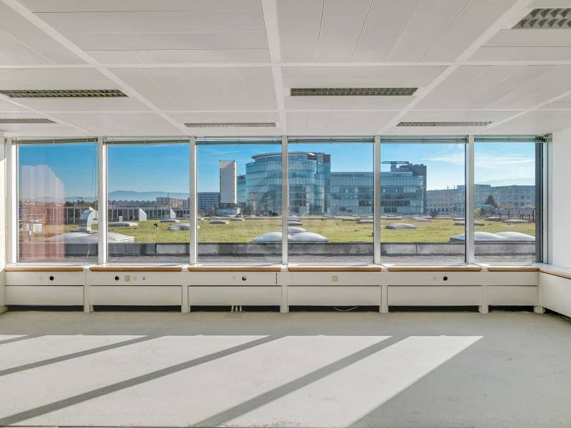 Bright Offices - Vernier (5)