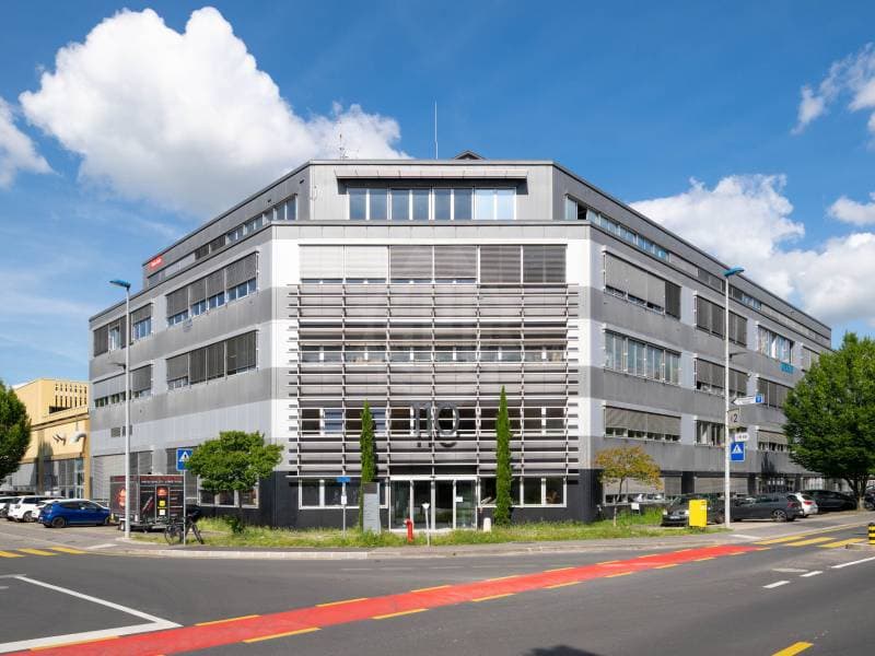 Surface Industrielle agréable - Plan-les-Ouates (1)