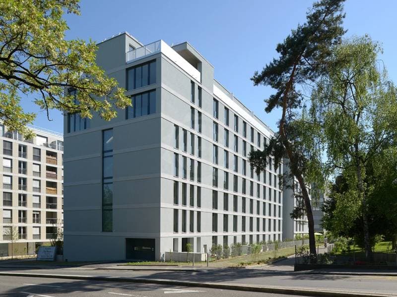 Parkplatz - Genf (1)