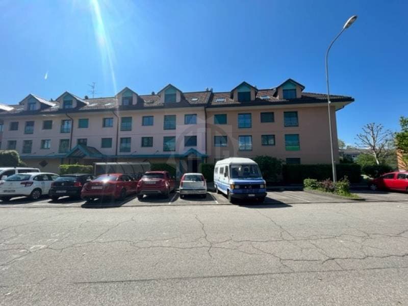 Parking - Avully (1)
