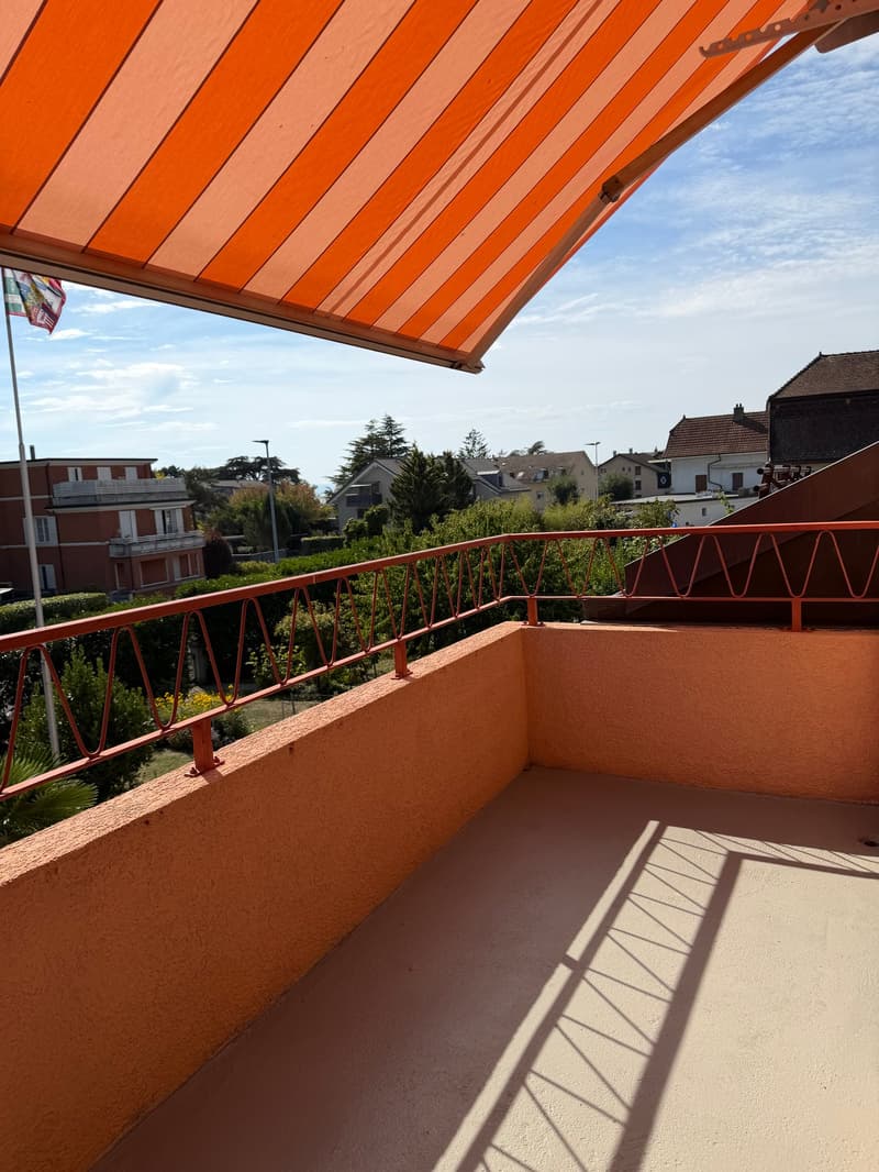 3.5 pièces rafraîchi avec jardin à Saint-Prex (9)
