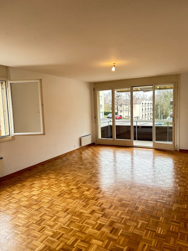 Dreizimmerwohnung in einer ruhigen Nachbarschaft in Tolochenaz (3)