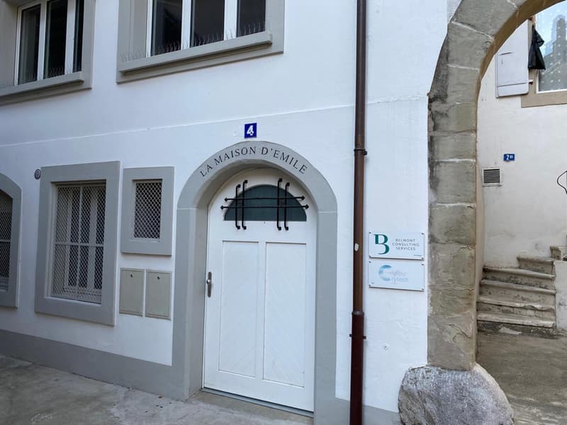 Büros mit besonderem Charakter von 125m2 auf zwei Etagen im Herzen von Morges (6)