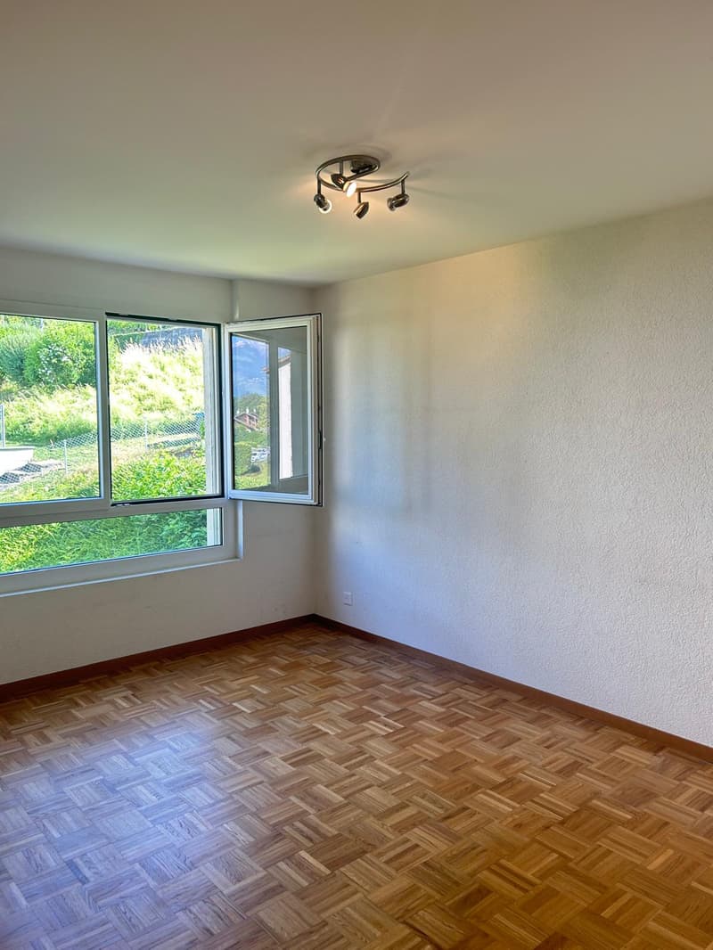 Charmant appartement de 4.5 pièces à Ollon (2)