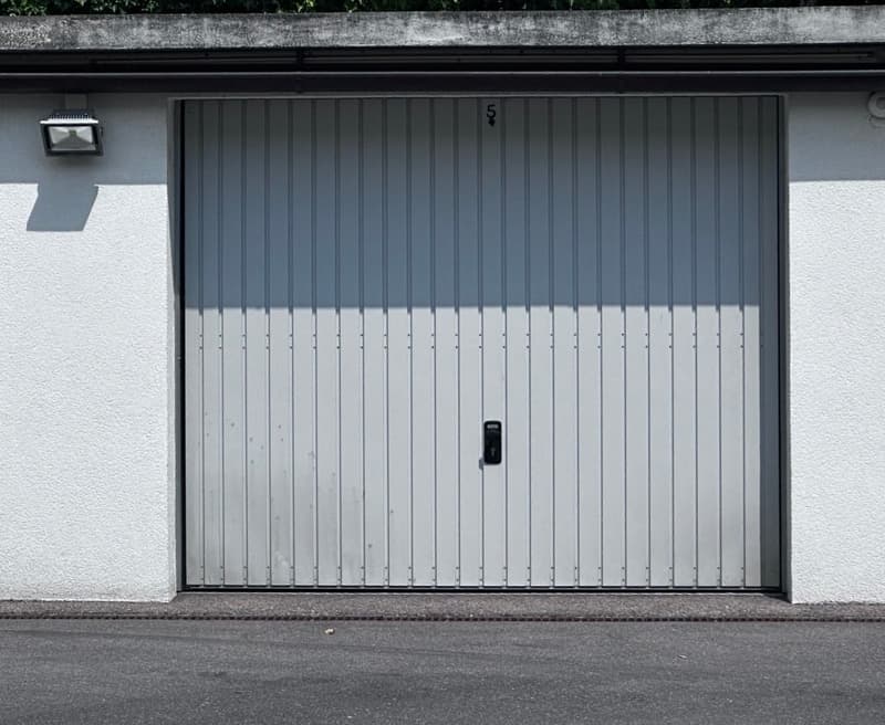 Box auto individuale in vendita a Morges – disponibile immediatamente (1)