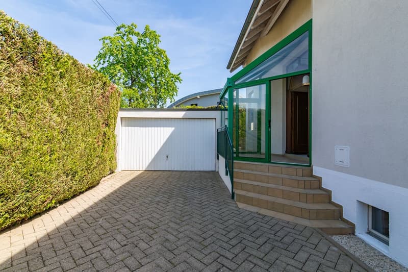 Beautiful individual villa with garden in Vésenaz (14)