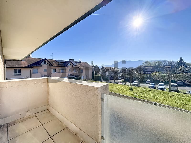 Appartement mit freier Sicht auf die umliegende Landschaft (2)