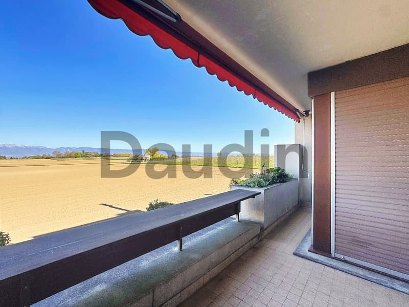 Appartement mit freier Sicht auf die umliegende Landschaft (1)