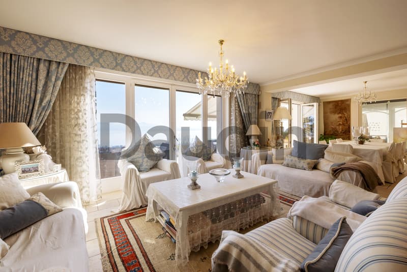 A prestigious property overlooking Lake Geneva (3)