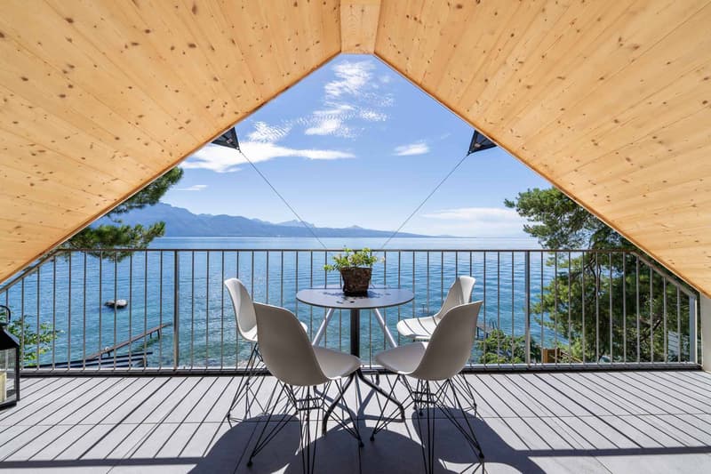 Exceptional waterfront property (2)