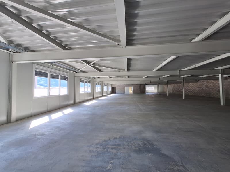 Halle artigianale e amministrativa (1)