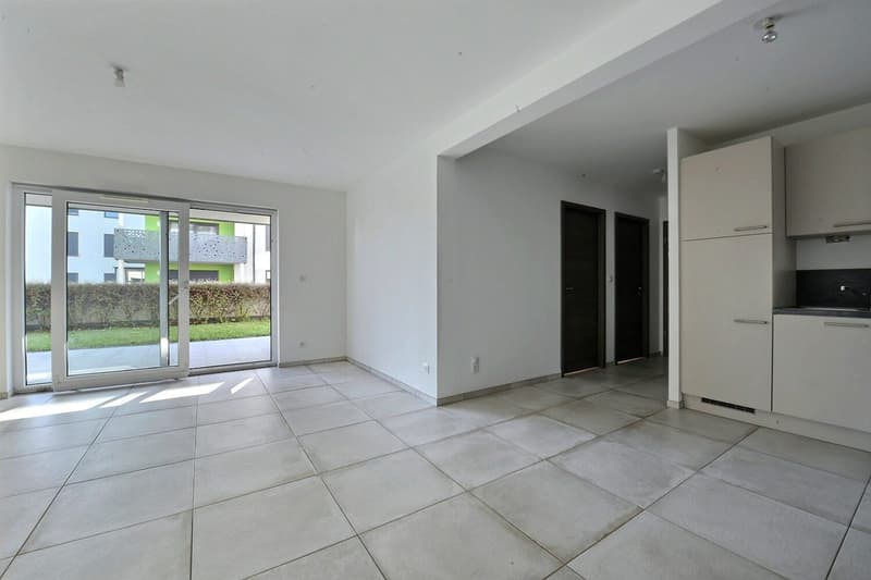 Appartement moderne de 3 pièces avec balcon à Sierentz (15)