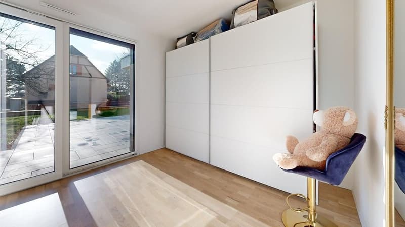 Maison à étage unique moderne avec finitions de haute qualité et vues ouvertes (9)