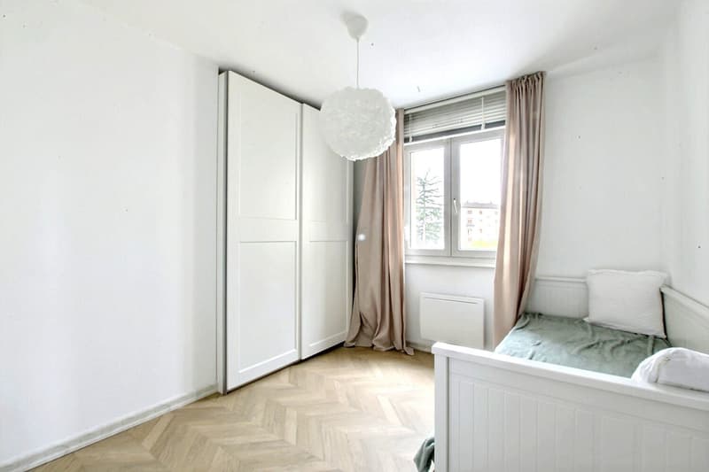 4-bedroom apartment with 74.40 m² on the 1st floor in Village-Neuf (11)