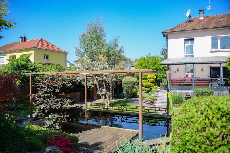 Giardino paesaggistico – Piscina – Area benessere – Huningue (9)